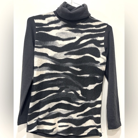 grey jersey zebra print turtleneck - Picture 1 of 6